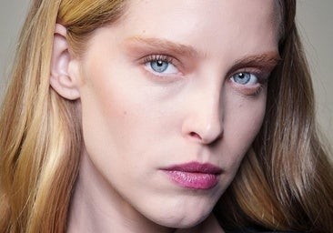 Seis cremas para los ojos con cafeína que necesitan las mujeres mayores de 50 años